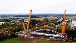 Nový most pro trať Čelákovice - Neratovice přes D10. Foto: Správa železnic