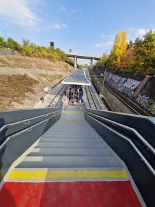 Slavnostní otevření zastávky Praha-Kačerov. Foto: Zdopravy.cz / Jan Nevyhoštěný