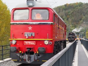 Zatěžovací zkouška Branického mostu - lokomotiva Sergej. Foto: Zdopravy.cz / Jan Nevyhoštěný