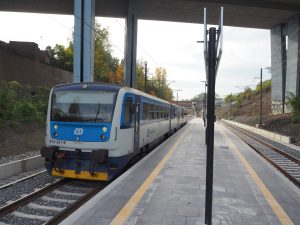 Nová podoba zastávky Praha-Kačerov. Foto: Zdopravy.cz / Jan Nevyhoštěný