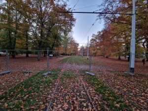 Trať od tramvajové smyčky u Výstaviště k zastávce Planetárium. Foto: Zdopravy.cz / Jan Nevyhoštěný