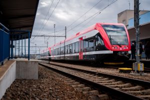 Modernizovaná jednotka Stadler GTW společnosti Arriva vlaky pro provoz v Jihomoravském kraji. Foto: Jihomoravský kraj