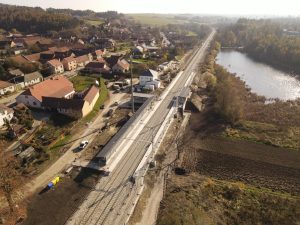 Železniční trať Praha - Havlíčkův Brod - Brno v úseku Vlkov u Tišnova - Křižanov. Foto: Správa železnic