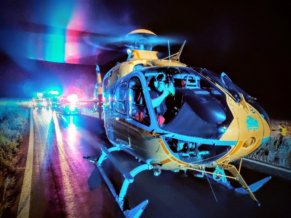 Pilot vrtulníku Martin Svačina ve stroji EC135. Zdroj: ZZS KHK