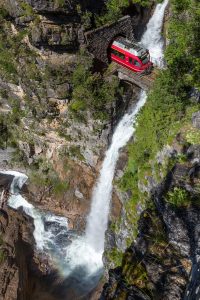 ABe 8/12 "Allegra" 3510 - Rhätische Bahn, mezi Davos Wiesen a Davos Monstein, Švýcarsko. Foto: David Gubler