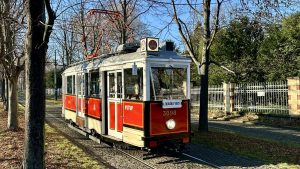 Historická tramvaj MEVRO. Foto: DPP, Dan Šabík