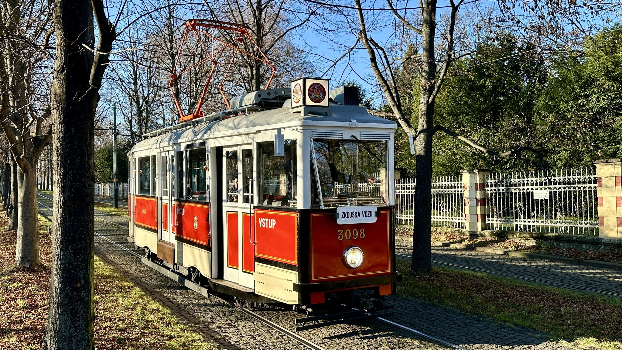 Historická tramvaj MEVRO. Foto: DPP, Dan Šabík