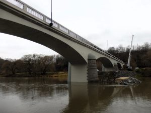 Opravený most přes Berounku ve Zbečně. Foto: Krajská správa a údržba silnic Středočeského kraj