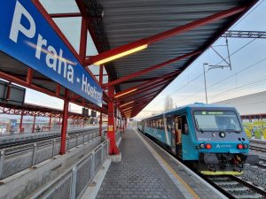 První den provozu RegioJetu na pražské městské lince. Foto: Jan Nevyhoštěný / Zdopravy.cz