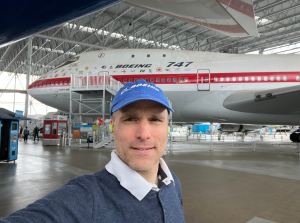 Pilot Boeingu B-747 a řidič autobusu DPP Jan Máče. Foto: archiv Jana Máčeho