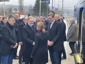 Premiér v Tetčicích. Autor: Zdopravy.cz/Jan Šindelář