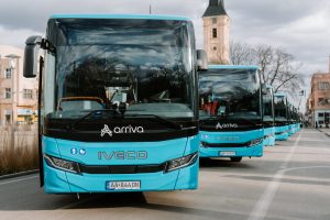 Nové autobusy IVECO Crossway Line 12 dopravce Arriva. Zdroj: Nitriansky samosprávny kraj