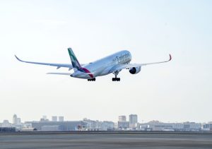 Airbus A350-900 letecké společnosti Emirates na svém prvním komerčním letu s cestujícími.
Zdroj: Emirates