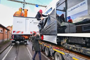 První tramvaj Stadler TINA pro Halle. Foto: Havag.de