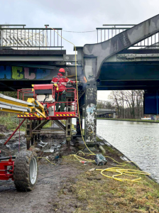 Splavení a demolice původního mostu v německém Münsteru. Foto: Metrostav