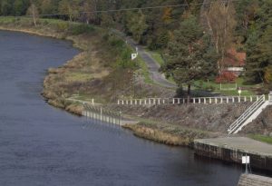 Plavební komora Štěchovice a vizualizace dolního čekacího stání. Pramen: ŘVC/Sweco