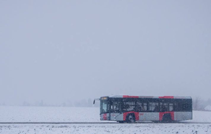 Autobus PID v zimě. Foto: PID