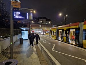 12 Zastávka Staré Město ve Varšavě. Foto: Aleš Petrovský