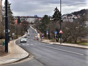 Rekonstruovaná Peroutkova ulice na Praze 5. Foto: TSK