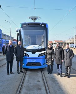 Nová tramvaj NT2400 od Končaru pro provoz v Záhřebu. Foto: Grad Zagreb