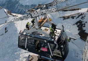 Práce na nové lanovce na Schilthorn. Foto: Garaventa