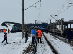 Nehoda nákladních vlaků v Rumunsku. Foto: ISU Teolorman