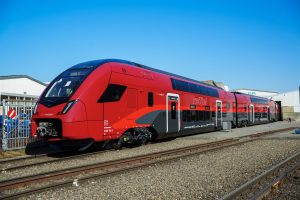 Dvoupodlažní railjet pro ÖBB.
Zdroj: Linkedin.com - Stadler