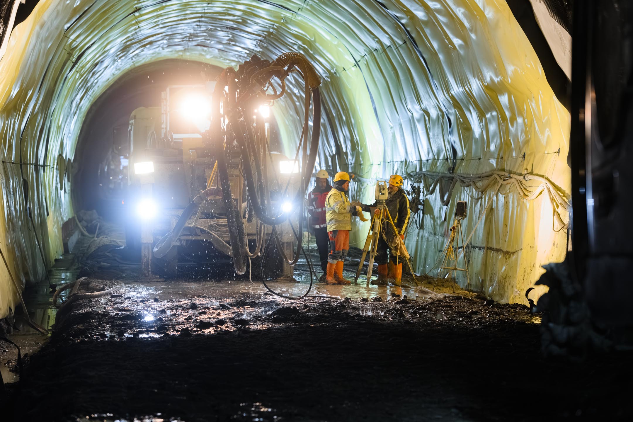 Práce na opravě Taurského tunelu. Foto: ÖBB