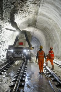 Práce na opravě Taurského tunelu. Foto: ÖBB