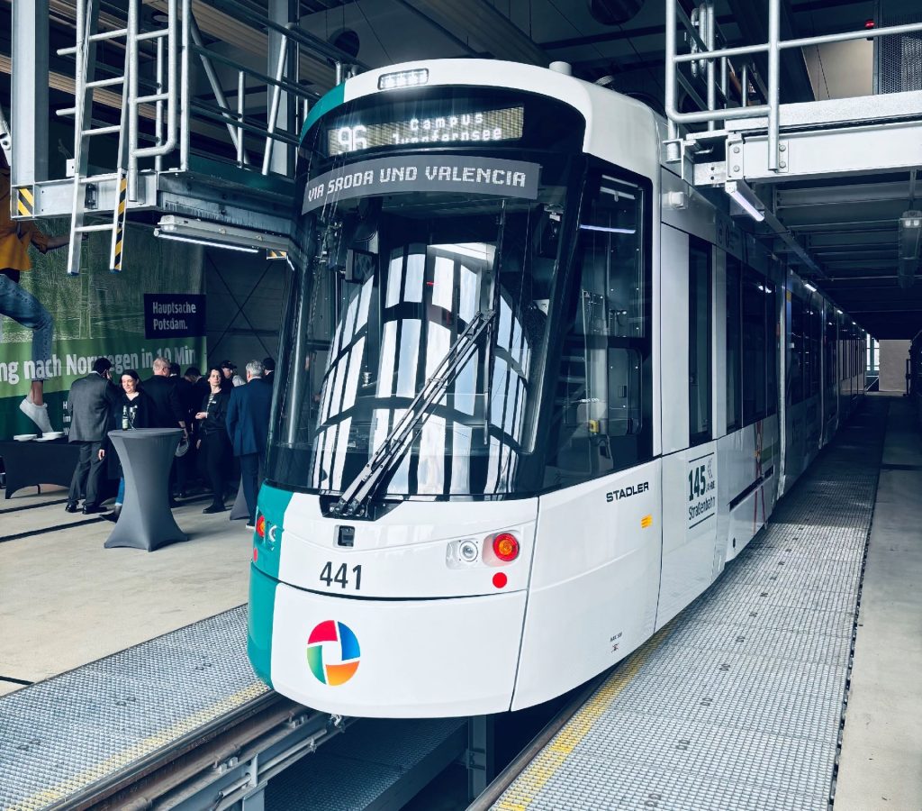 Tramvaj Stadler Tramlink pro Postupim. Foto: Stadler Rail