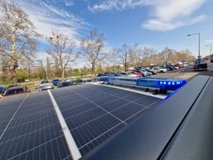 Fotovoltaický panel na novém vozidle silniční inspekce INSID. Foto: Zdopravy.cz, Jan Nevyhoštěný