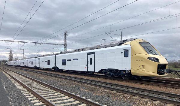 Jednotka ETR 108 ve Velimi. Foto: VUZ
