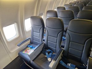 Charterový letoun společnosti HelloJets v barvách CK Blue Style. Foto: Zdopravy.cz
