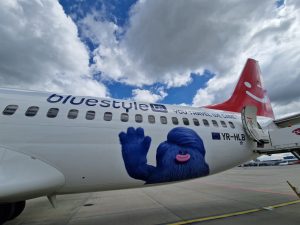 Charterový letoun společnosti HelloJets v barvách CK Blue Style. Foto: Zdopravy.cz