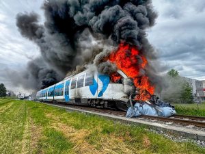 Nehoda na přejezdu ve Wollsdorfu. Foto: BFV Weiz
