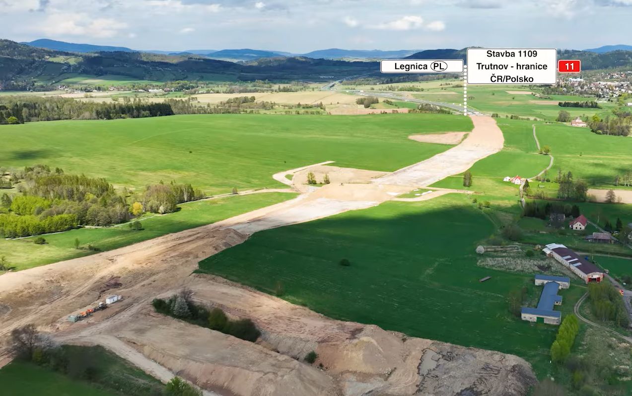 Stavba D11 u hranic s Polskem. Foto: ŘSD
