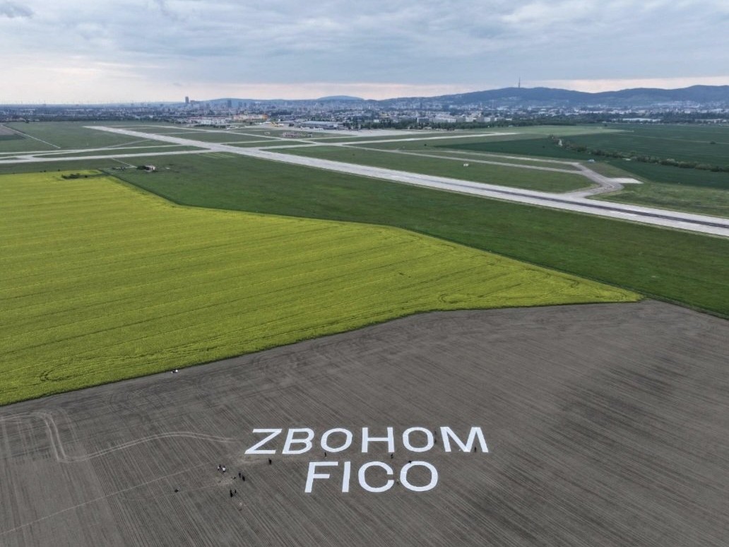 Symbolické gesto občanského sdružení Mír Ukrajině. Zdroj: Mier Ukrajine
