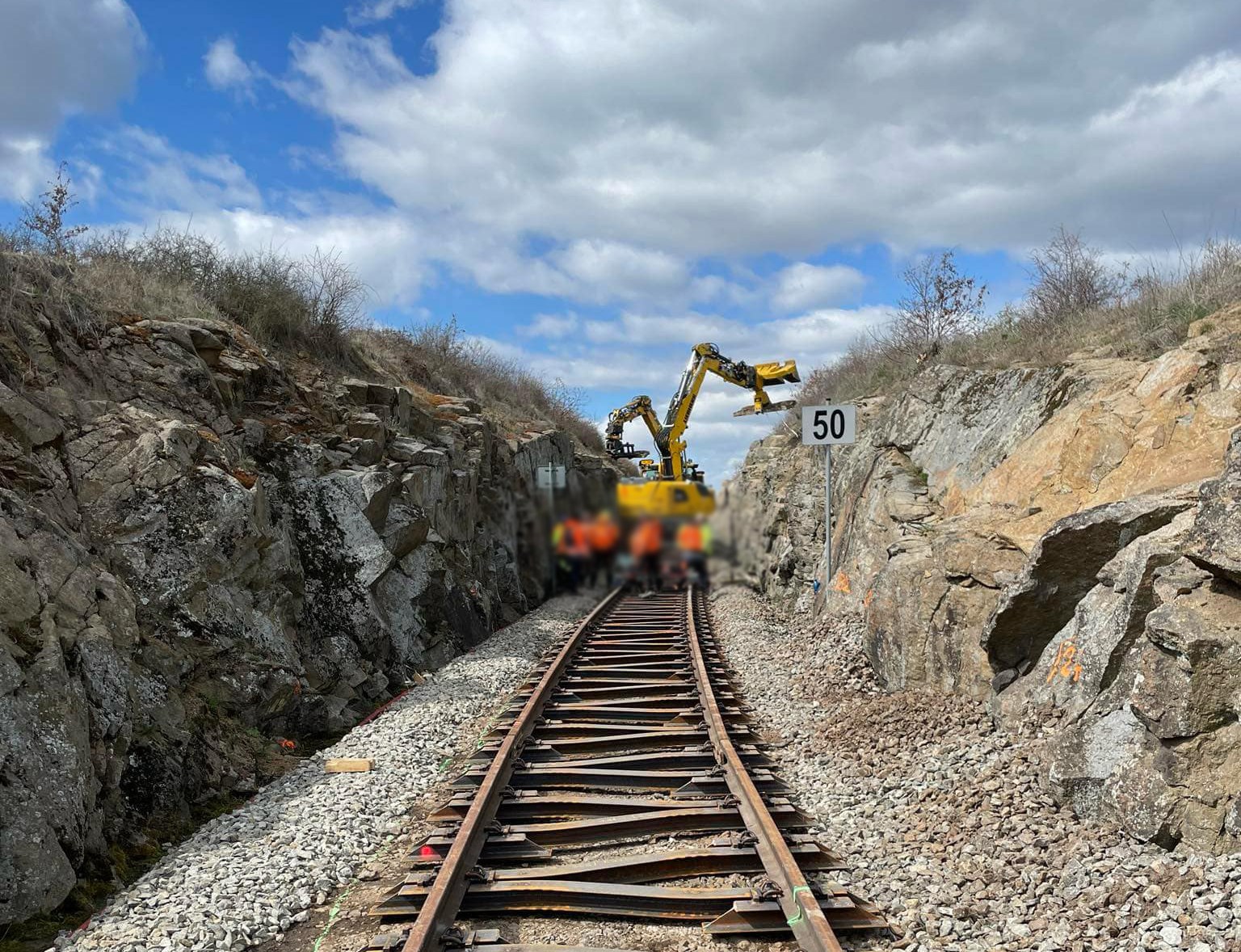 Rekonstrukce trati Olbramovice - Sedlčany. Pramen: Swietelsky Rail