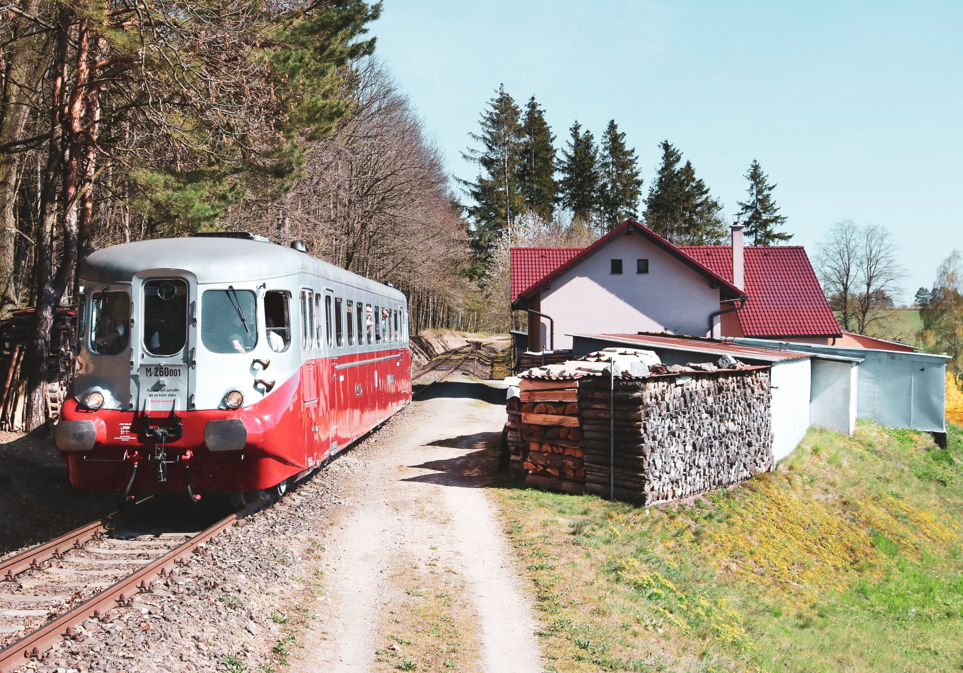 Stříbrný šíp na trati Číčenice - Týn nad Vltavou. Autor: Filip Hlinka