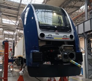 Výroba jednotek PESA pro Rumunsko. Foto: ARF