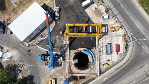 Zahájení trhacích prací pro ražbu průzkumné štoly tunelu Vinohrady v Brně. Foto: ŘSD