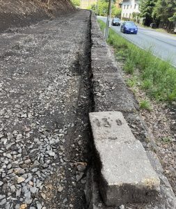 Práce na proměně trati Loket předměstí - Horní Slavkov na cyklostezku. Foto: Chládek & Tintěra Litoměřice