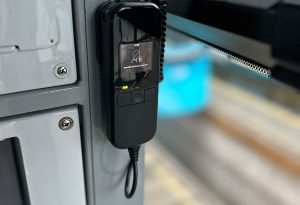 Alkoholový imobilizér v lokomotivě CZ LOKO. Pramen: CZ LOKO/SafeLock
