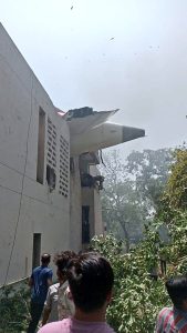 První snímky havarovaného boeingu Air India v indickém Ahmedabadu. Zdroj: Breaking Aviation News