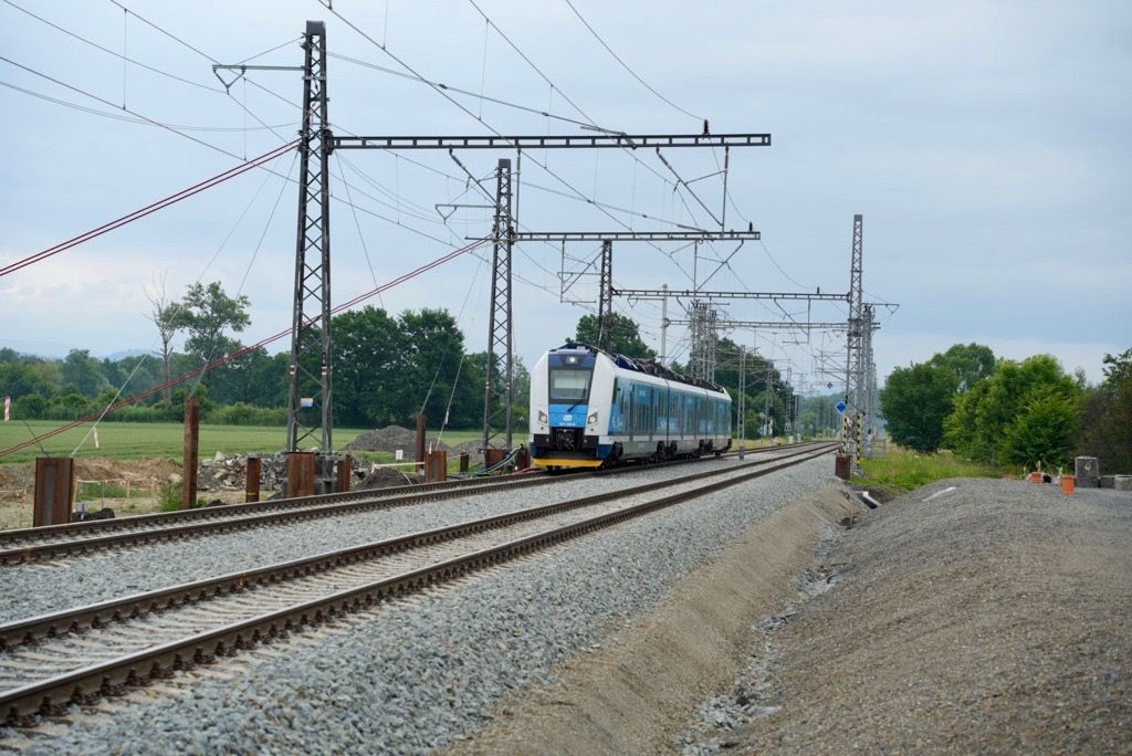 Na trať u Hustopečí mohou od neděle 15. června 2025 znovu vlaky. Pramen: SŽ