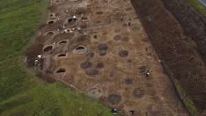 Záchranný archeologický výzkum na úseku Pražského okruhu D1 - Běchovice. Foto: Akademie věd