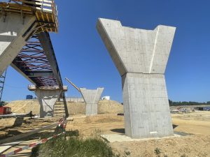 Estakáda Zdíky na stavbě D3 (červen 2025). Autor: Zdopravy.cz/Jan Šindelář