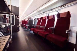 2. třída v jednotce Stadler KISS (railjet) pro ÖBB. Foto: Mark Knopp / ÖBB