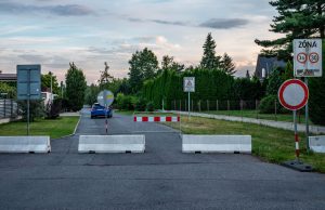 Uzavírka mezi Klánovicemi a Šestajovicemi. Foto: Vivat Klánovice