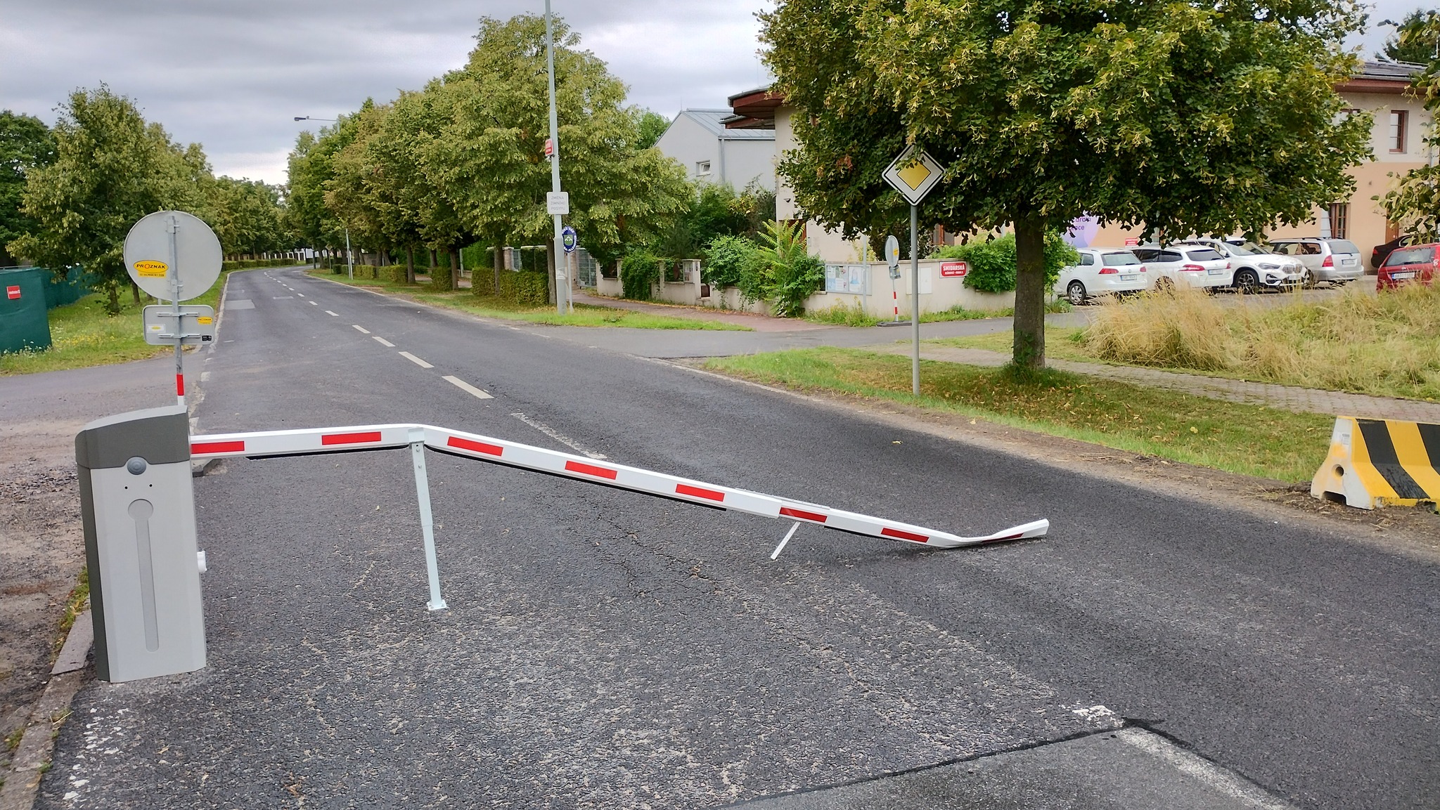 Uzavírka mezi Klánovicemi a Šestajovicemi. Foto: Vivat Klánovice